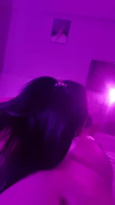 重庆小骚逼就喜欢吃鸡巴，申请论坛邀请码